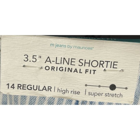 M Jeans By Maurices 3.5" A-Line Shortie High Rise Striped Denim Shorts 14 Regula - Picture 4 of 5